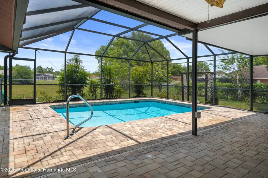 8332 Berkeley Manor Boulevard, Spring Hill, FL 34606 - Image #2