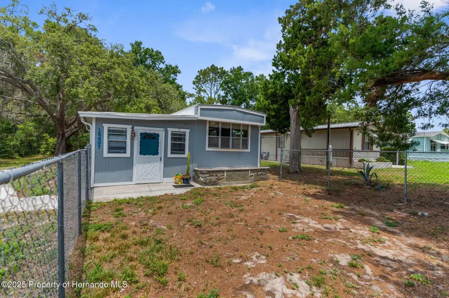 15407 Singleton Drive, Brooksville, FL 34604 - Image #2