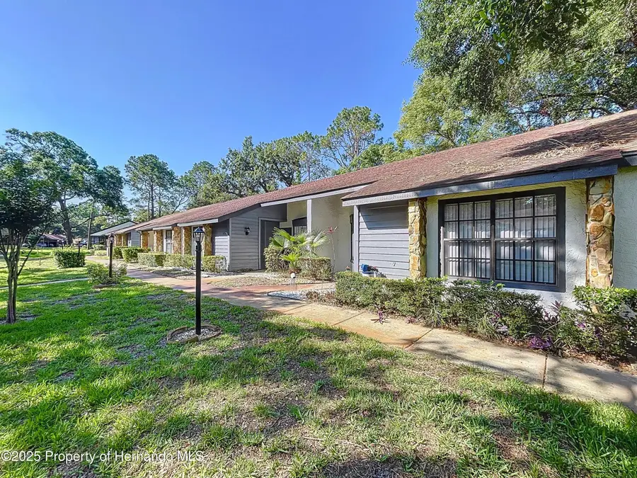 2139 Sea Pines Court, Spring Hill, FL 34606 - Image #2