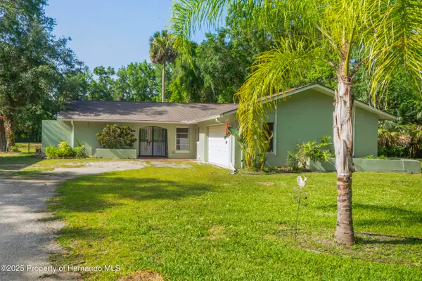 9766 W Smokey Lane, Crystal River, FL 34429