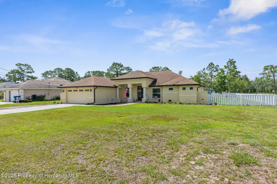 12026 Penguin Avenue, Weeki Wachee, FL 34614 - Image #3