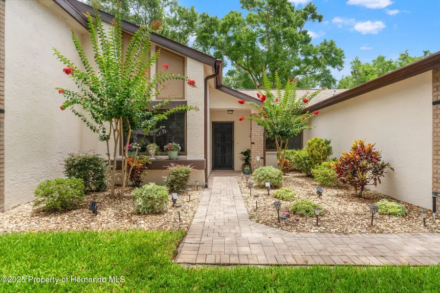 7512 Heather Walk Drive, Weeki Wachee, FL 34613 - Image #3