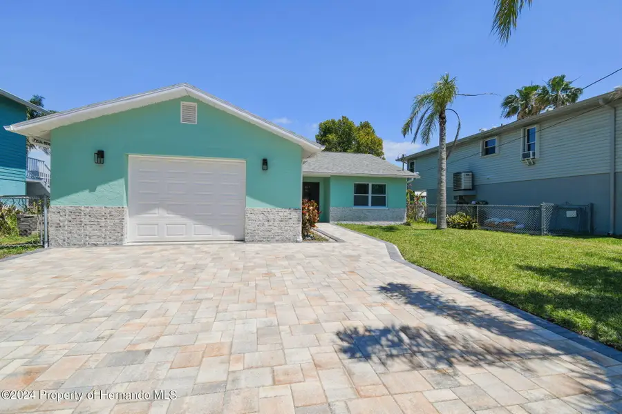 4482 Kingston Drive, Hernando Beach, FL 34607 - #3