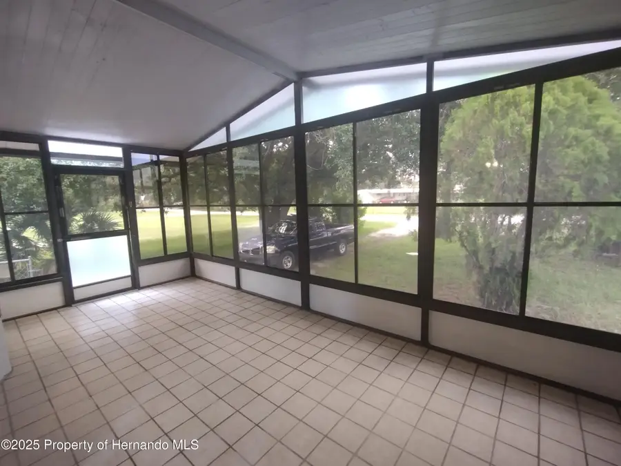 9507 Passaic Drive, Hudson, FL 34667 - Image #2