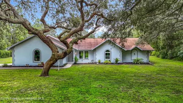 884 W Massachusetts Street, Hernando, FL 34442