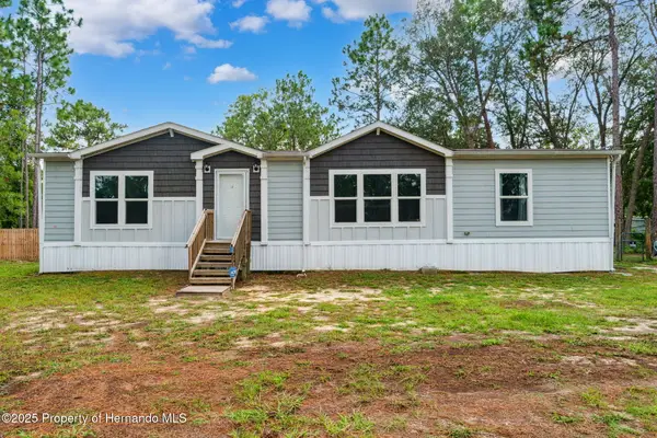 Address Withheld By Seller, Weeki Wachee, FL 34613