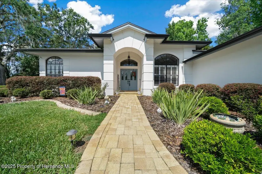 10111 Weeks Drive, Brooksville, FL 34601 - Image #3