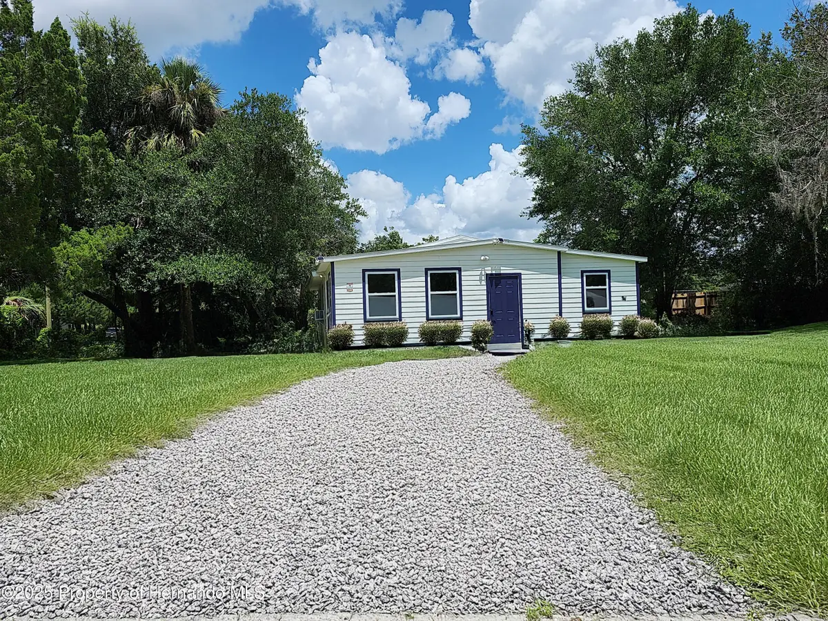 8569 W Admiral Byrd Lane, Crystal River, FL 34429 - #1