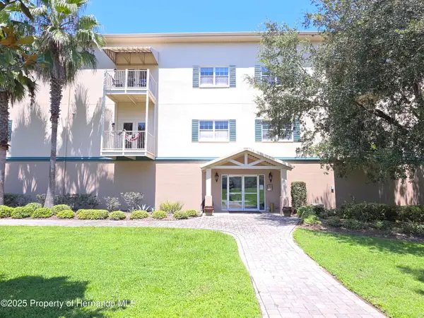 8184 Southern Pines Drive, Brooksville, FL 34601