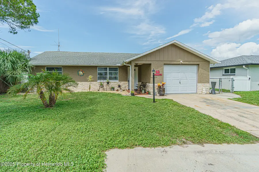 6613 Harbor Drive, Hudson, FL 34667 - Image #2