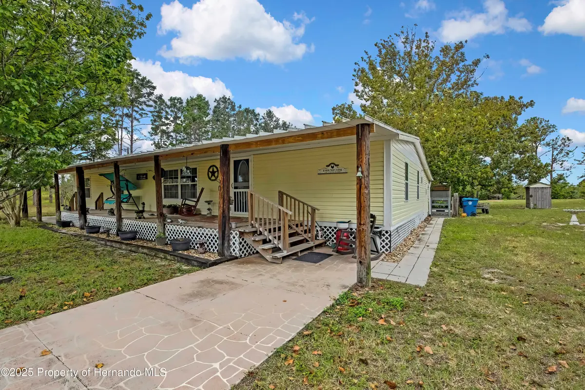 11321 Eskimo Curlew Road, Weeki Wachee, FL 34614 - Image #1