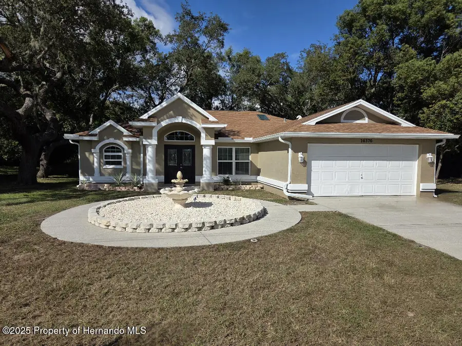 14370 Coronado Drive, Spring Hill, FL 34609 - Image #2