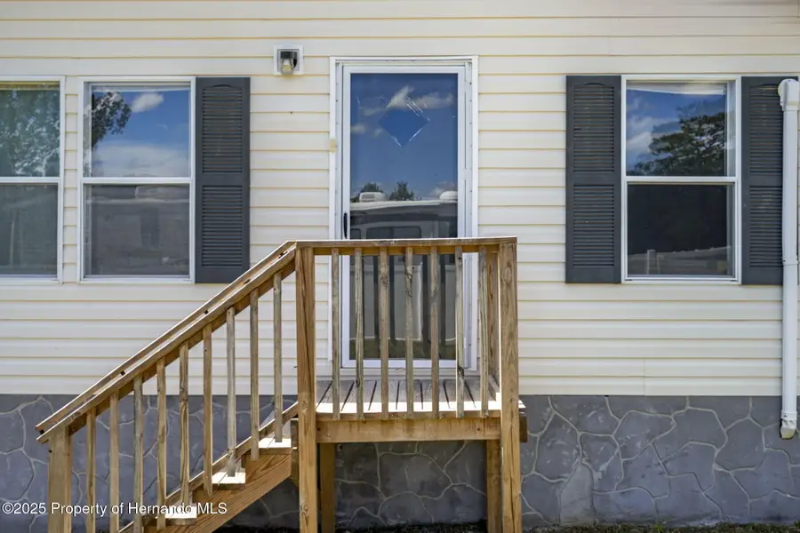 16119 Naples Street, Brooksville, FL 34604 - Image #3