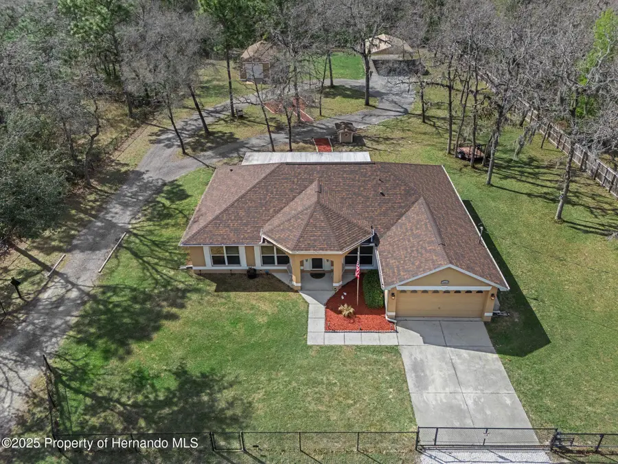 18279 Mairdale Road, Weeki Wachee, FL 34614 - Image #2