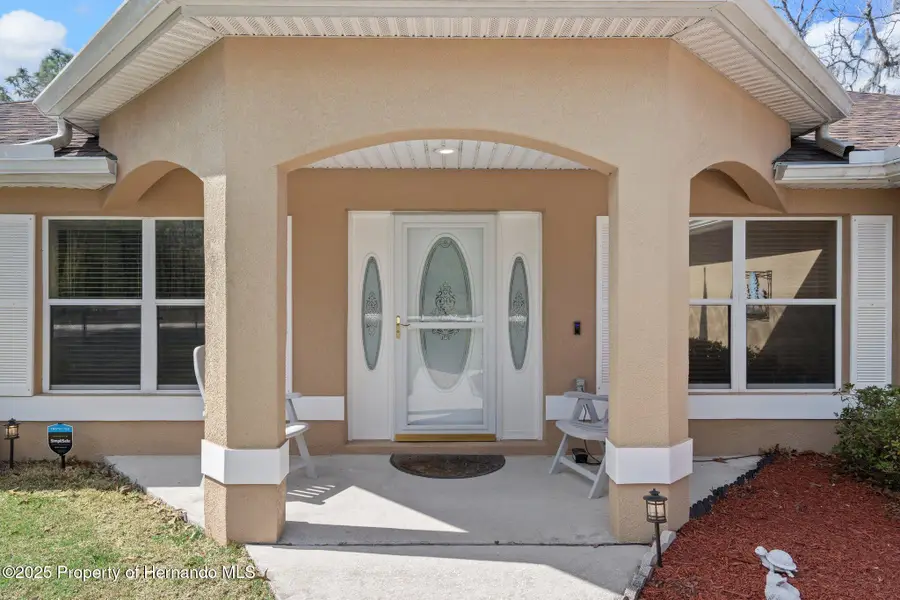 18279 Mairdale Road, Weeki Wachee, FL 34614 - Image #3