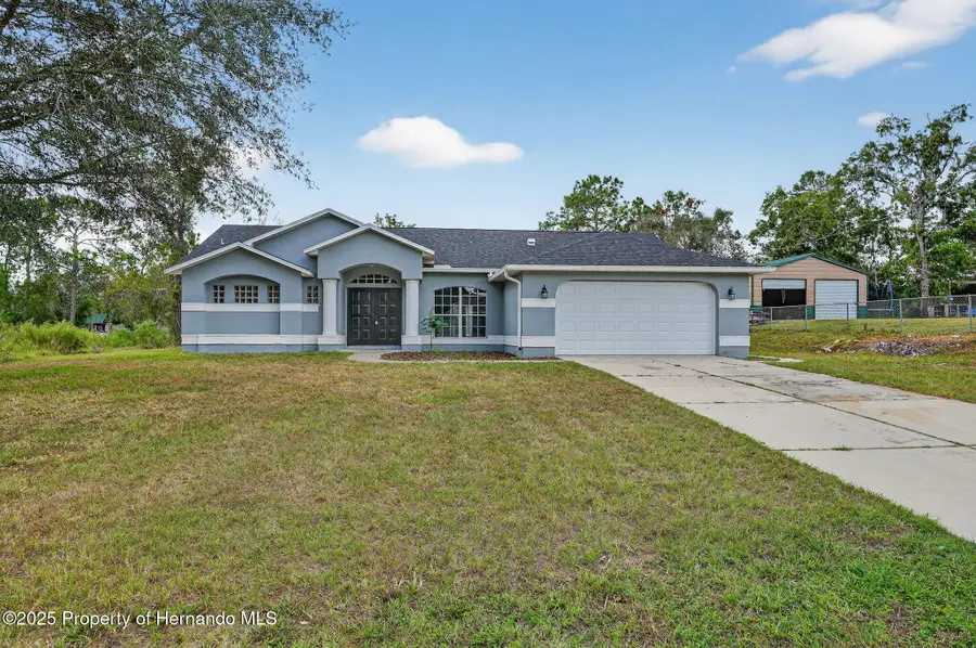 10294 Desert Sparrow Avenue, Weeki Wachee, FL 34613 - Image #2