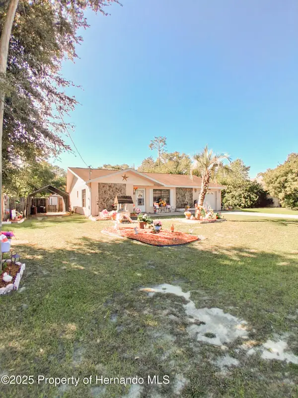 21242 SW Raintree Street, Dunnellon, FL 34431