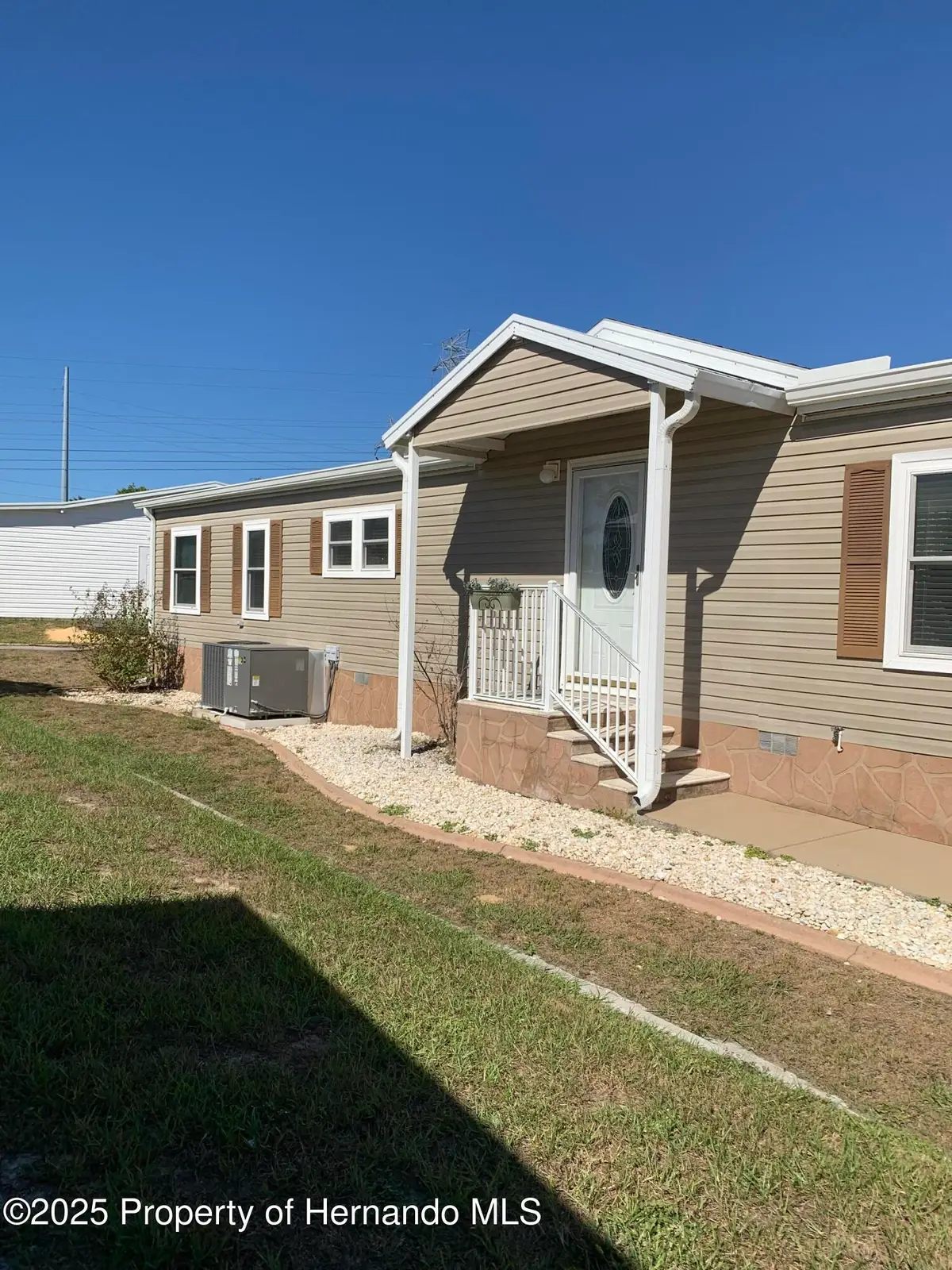 8127 Fortune Hunter Drive, Brooksville, FL 34613 - Image #1