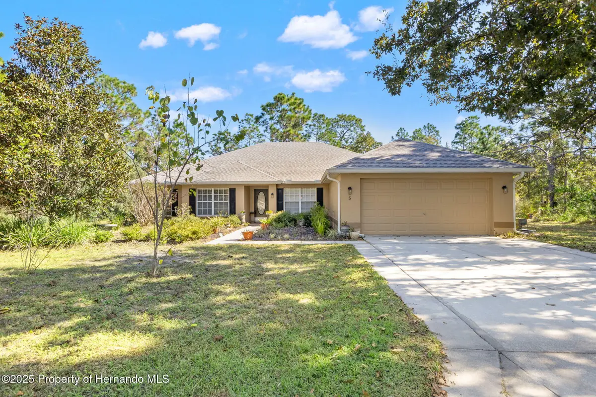 5 Boxleaf Court S, Homosassa, FL 34446 - Image #1