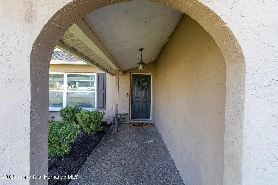 4186 Castle Avenue, Spring Hill, FL 34609 - Image #2