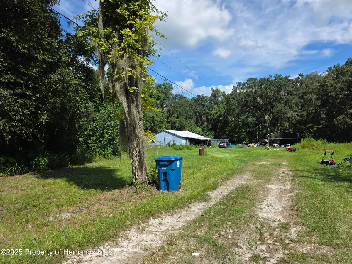 17493 Lake Lindsey Road, Brooksville, FL 34601 - Image #1