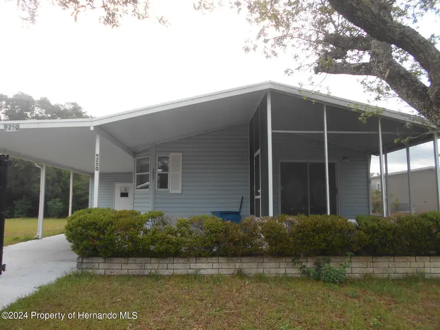9250 Salvini Drive, Brooksville, FL 34613 - Image #2