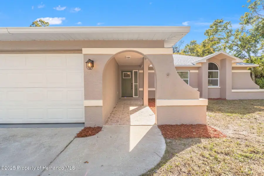 11348 Fool Duck Avenue, Weeki Wachee, FL 34613 - Image #3