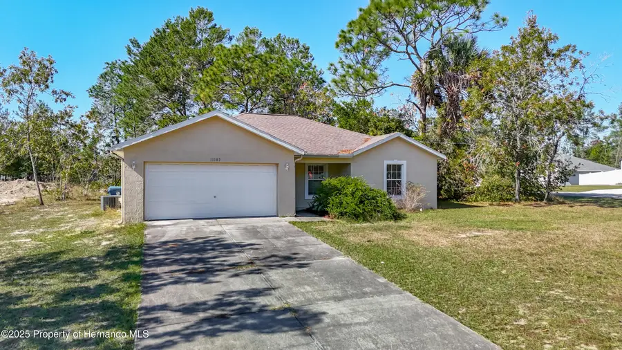 11187 Campfield Road, Weeki Wachee, FL 34614 - Image #2