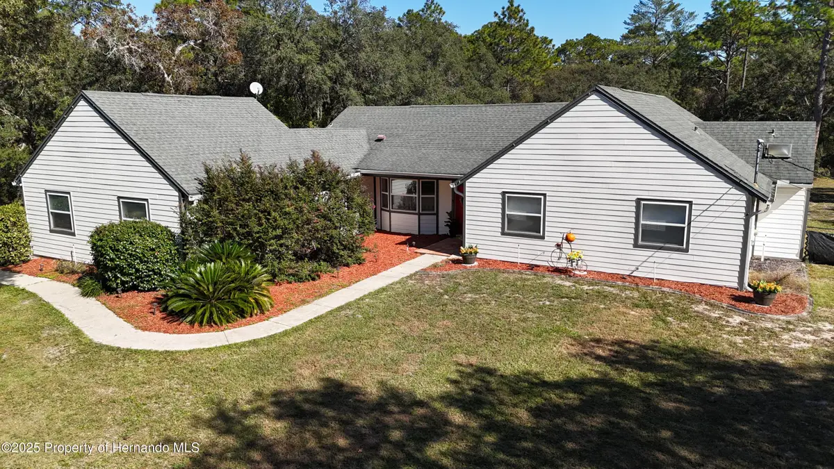 175 S Thayer Avenue, Lecanto, FL 34461 - Image #1