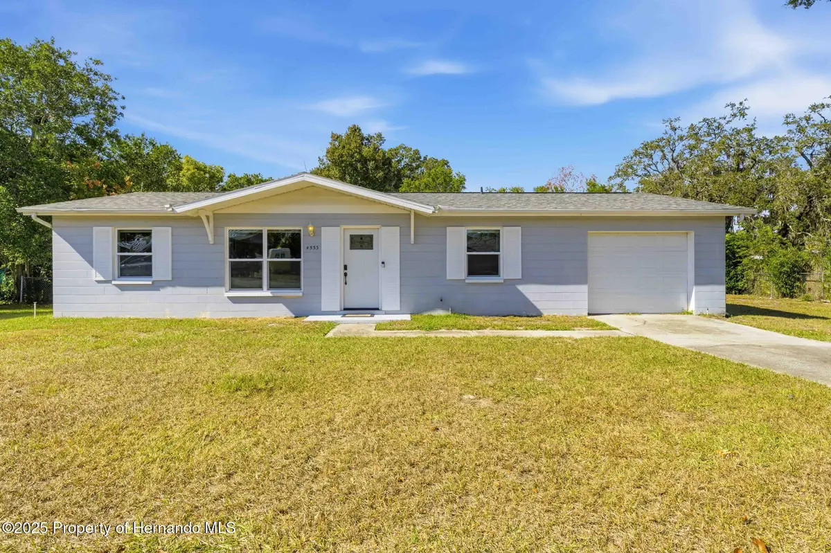 4533 Lakeshore Avenue, Spring Hill, FL 34606 - Image #1