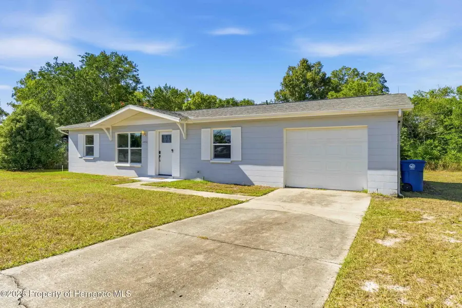 4533 Lakeshore Avenue, Spring Hill, FL 34606 - Image #3