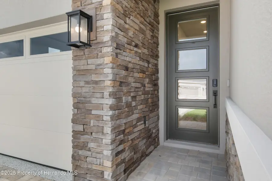 9177 Players Drive, Weeki Wachee, FL 34613 - Image #3