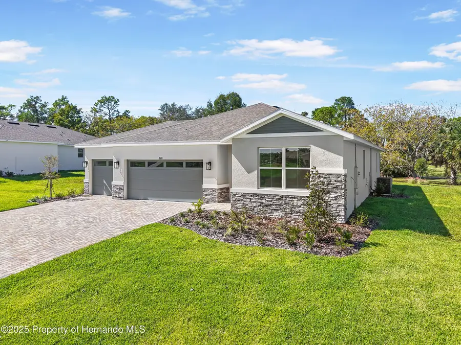 9211 Players Drive, Weeki Wachee, FL 34613 - Image #3