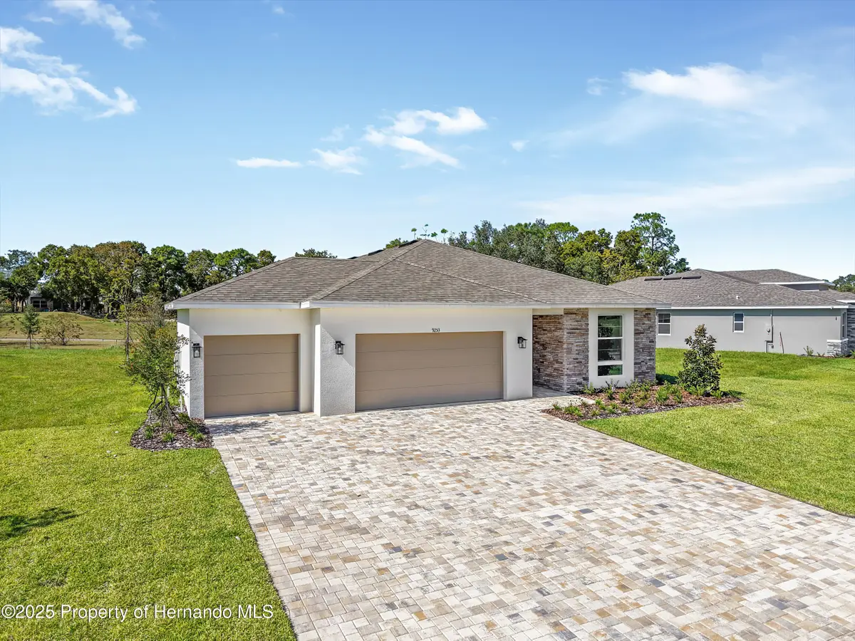 9253 Players Drive, Weeki Wachee, FL 34613 - Image #1