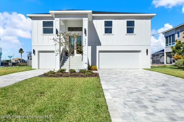 3431 Palometa Drive, Hernando Beach, FL 34607