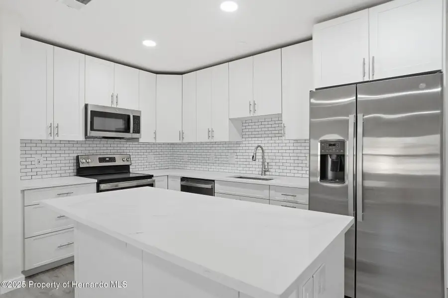 118 Connie Avenue, Tampa, FL 33613 - Image #2