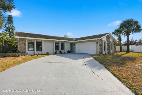 7026 Whitethorn Court, Port Richey, FL 34668