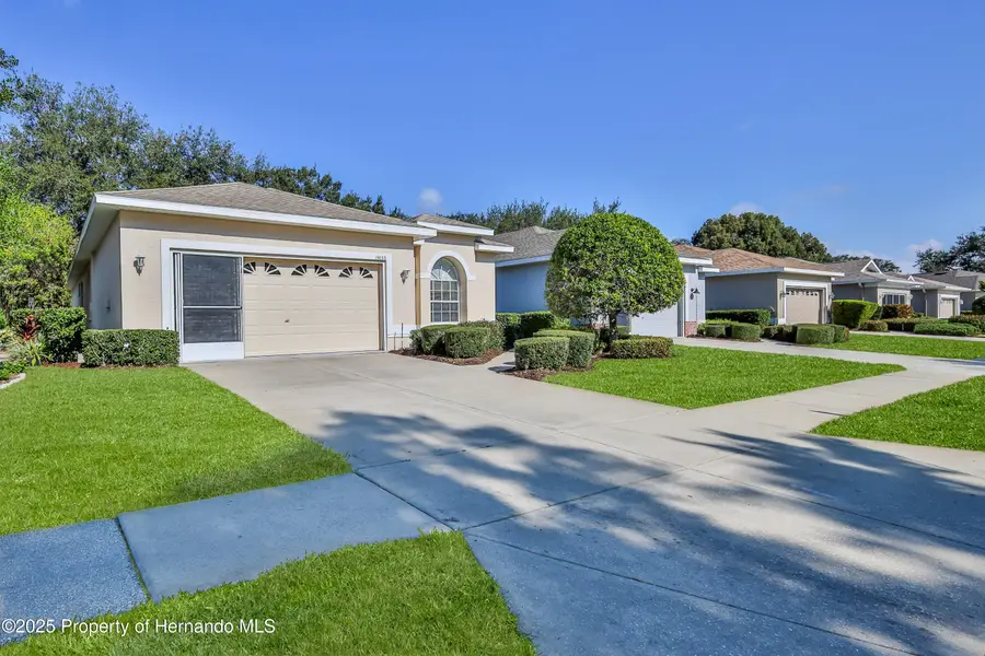 15033 Middle Fairway Drive, Spring Hill, FL 34609 - Image #3