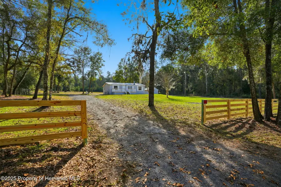 27080 Hiawatha Boulevard, Brooksville, FL 34601 - Image #2