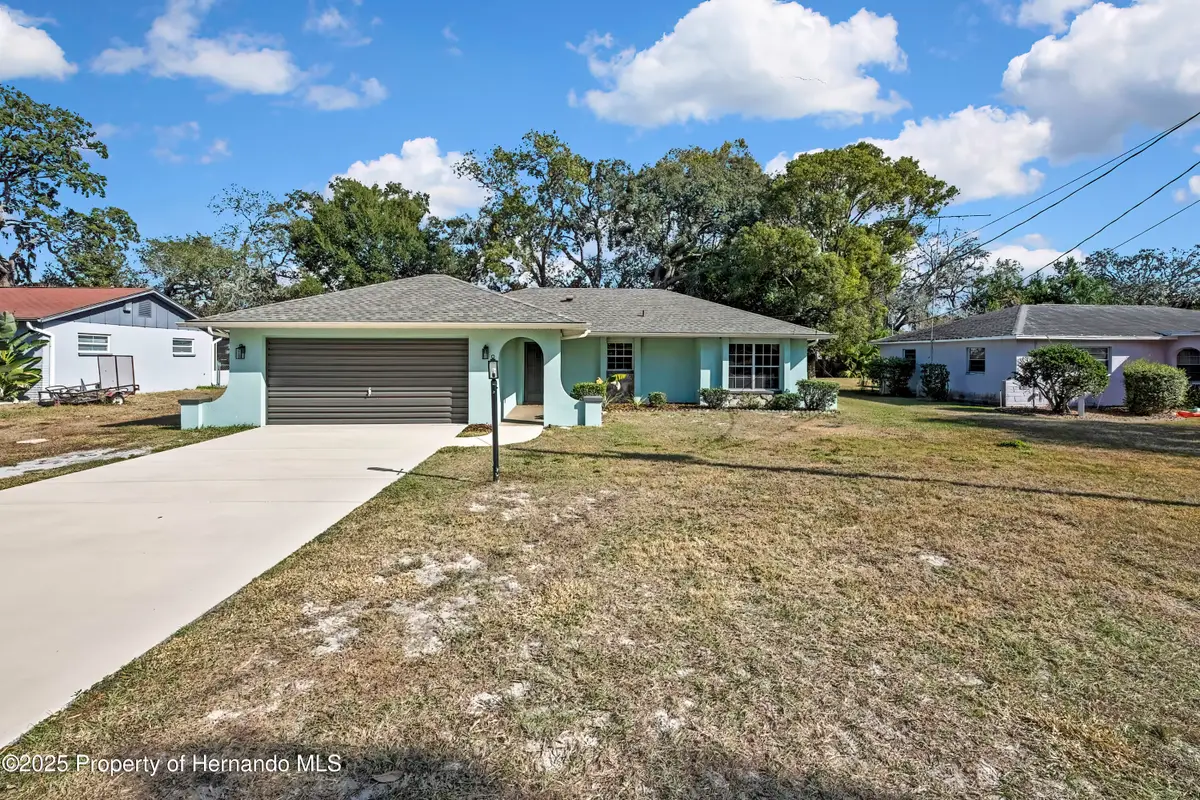 368 Portland Avenue, Spring Hill, FL 34606 - Image #1