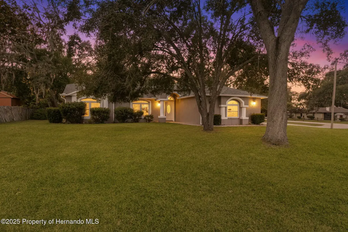 542 Fairbanks Road, Spring Hill, FL 34608 - Image #1