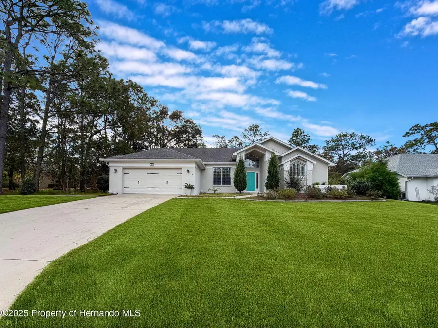 11 Maidenbush Court E, Homosassa, FL 34446 - #2