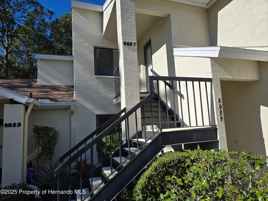 8027 Picketts Ct., Weeki Wachee, FL 34613 - Image #2