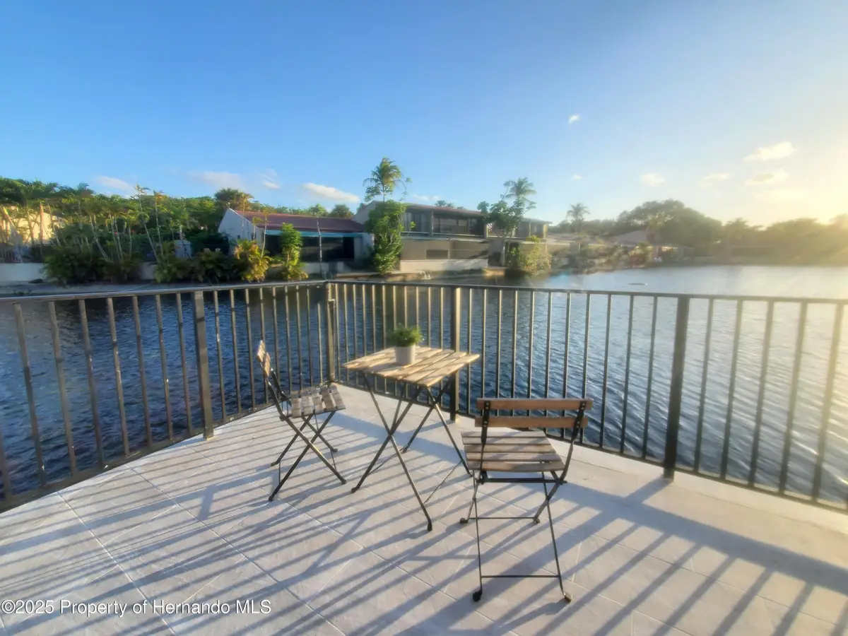 8350 Dundee Terrace, Miami Lakes, FL 33016 - Image #1