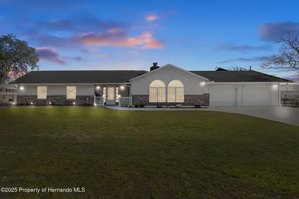 4286 Bluewater Avenue, Spring Hill, FL 34606