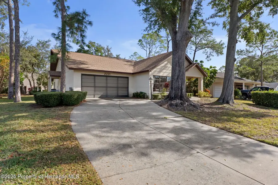 2221 Timber Lodge Lane, Spring Hill, FL 34606 - Image #2