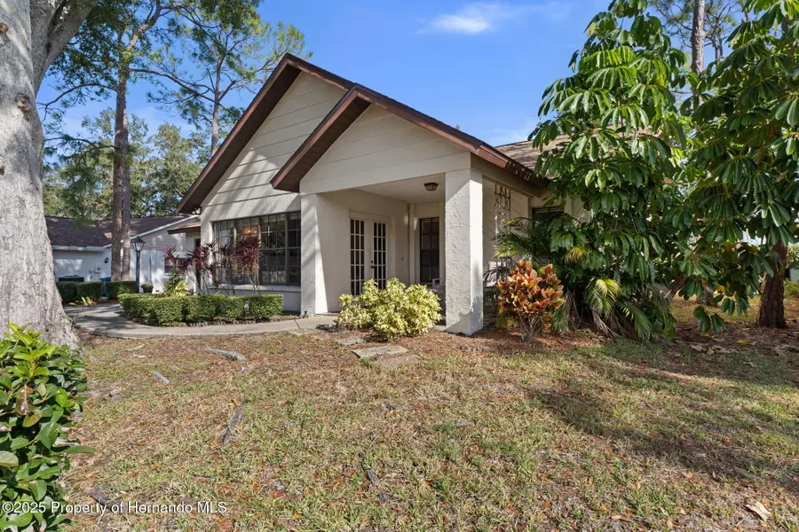 2221 Timber Lodge Lane, Spring Hill, FL 34606 - Image #3