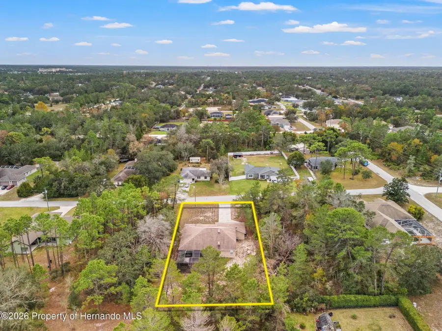 10427 Gypsy Avenue, Weeki Wachee, FL 34613 - Image #3