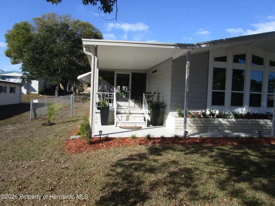 14090 Brookridge Boulevard, Brooksville, FL 34613 - Image #3
