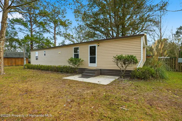 18180 Highbury Boulevard, Brooksville, FL 34604